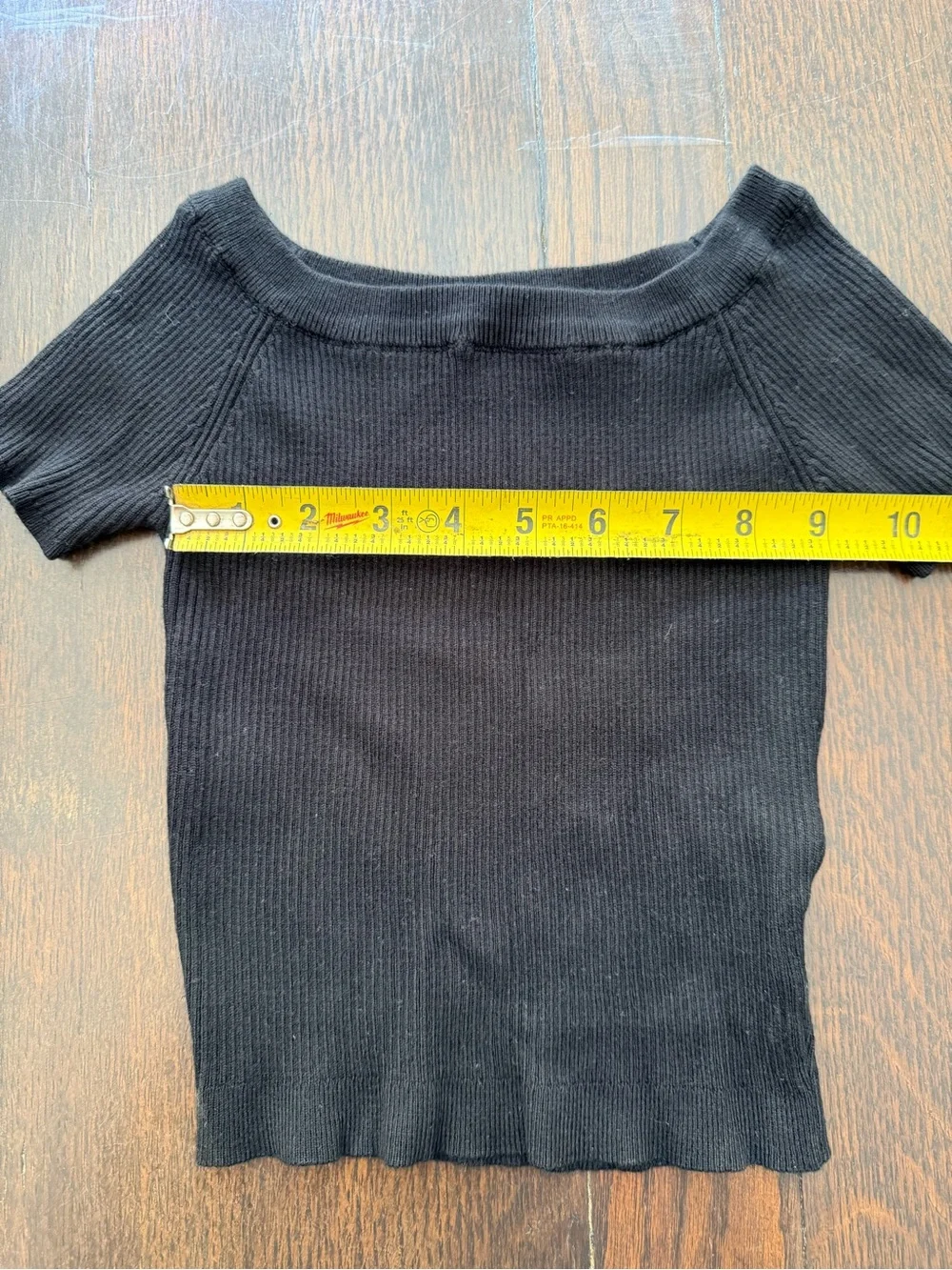 Art Class Black Ribbed Off-the-Shoulder Short-Sleeve Stretchy knit Sweater 7/8